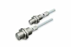 Omron PNP Proximity Sensor E2FM