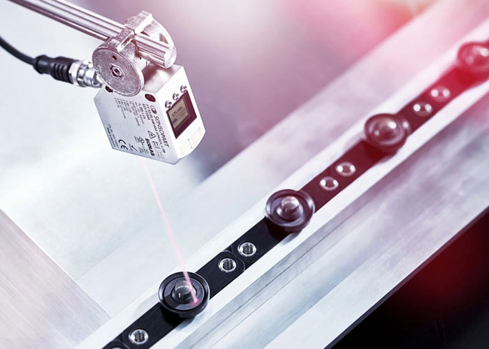 use of photoelectric sensor