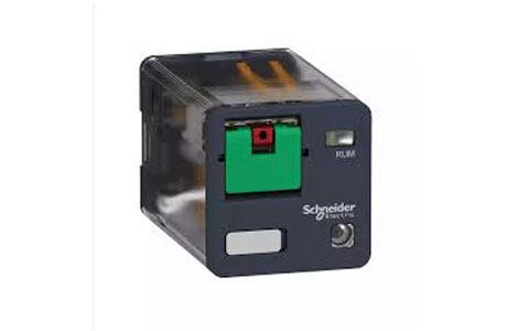 Schneider Electric Relay: Universal