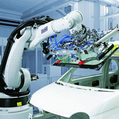 Manufacturing and Operation of Industrial Robots