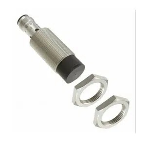 Omron E2B-M18KN10-M1-B1 Proximity Sensor